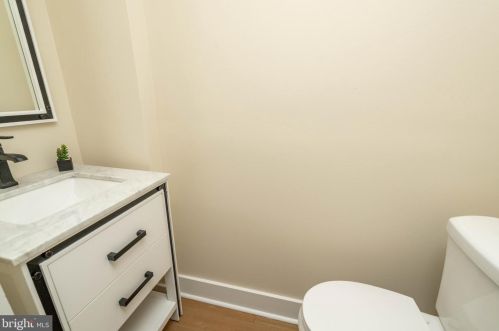 1250 Columbia Ave, Philadelphia PA 19125-2602 exterior