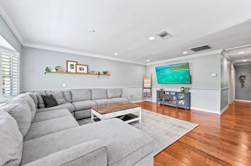 772 104th Ave, Naples FL  34108-3229 exterior