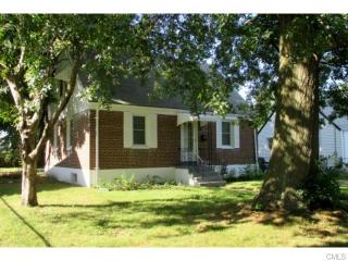 496 Reitter St, Stratford, CT 06614-3741