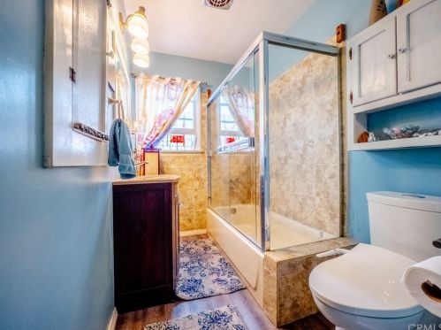 9521 Barkerville Ave, Whittier CA  90605-2915 exterior