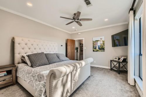 1040 Brush Creek Rd, Argyle TX  76226 exterior