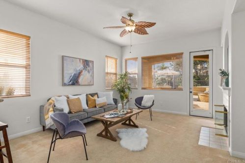 7507 Mona Ln, San Diego CA 92130-5621 exterior