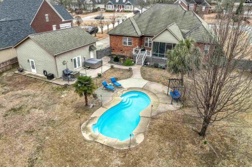 413 Cannon Knoll Rd, Lexington SC  29073-7103 exterior