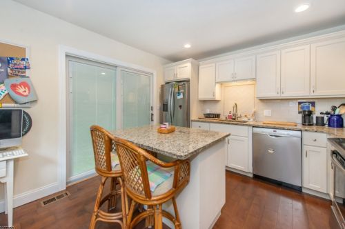 13 Harbor View Dr, Andover NJ  07821-4022 exterior