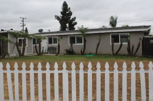 553 Tamarisk Way, El Cajon CA  92020-3840 exterior