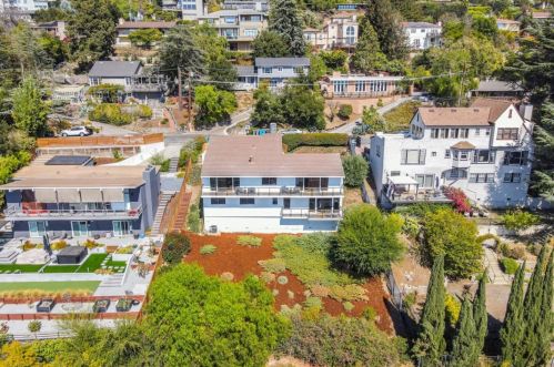 15825 Alta Vista Way, San Jose CA  95127-1704 exterior