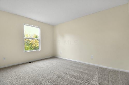 8474 Amarillo Dr, Blacklick OH  43004-8121 exterior