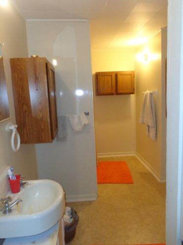 284 Walnut St, Wilmington OH  45177-1831 exterior