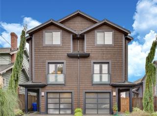 2517 Yale Ave, Seattle, WA 98102-3207
