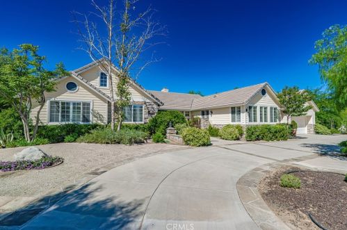 9618 Sweetwater Dr, Santa Clarita, CA 91390-5431