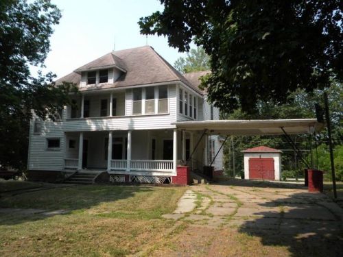 802 Pennsylvania St, Siam, IA 50833-1254