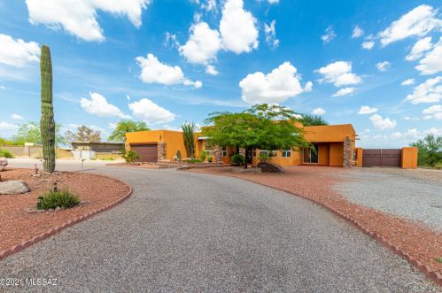 5545 Camino De La Tierra, Tucson, AZ 85705-1008