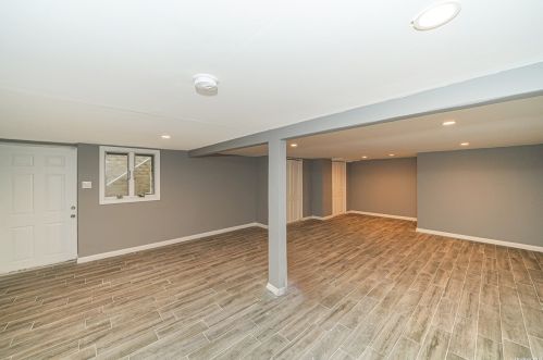 53 Rogues Path, Huntington Station NY  11746-2736 exterior