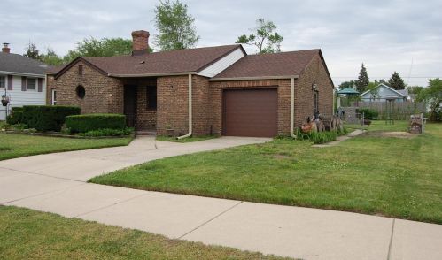 2926 163rd Pl, Hammond, IN 46323-1114