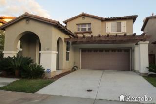 1733 Quiet Trail Dr, Chula Vista CA  91915-1867 exterior