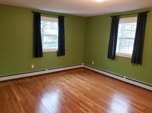 19 Ducarl Dr, Lincoln RI  02865-1320 exterior