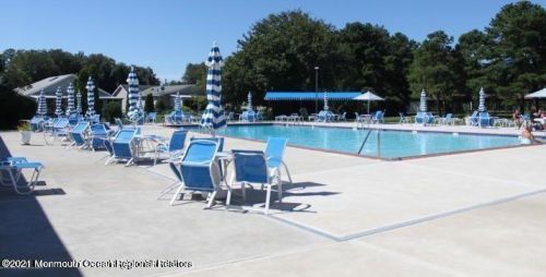 10 Dartmoor Rd, Bricktown NJ  08724-2057 exterior