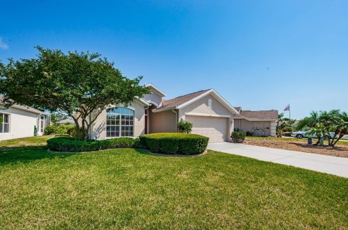 2318 Pleasant Hill Ln, Tarpon Springs, FL 34691-8789