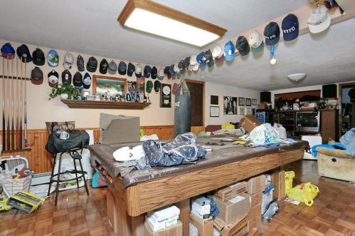 27 Larkin Ln, Garnerville NY  10923-1536 exterior