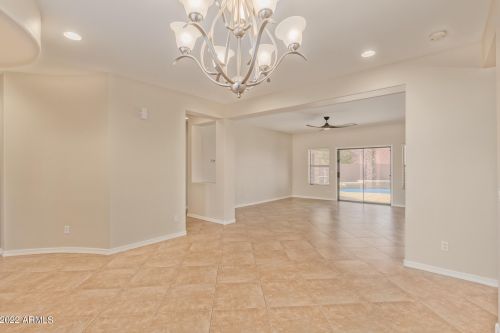 14106 12 St, Phoenix AZ 85086-8832 exterior