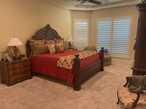 604 Sandy Ln, Lewisville TX  75022-4510 exterior