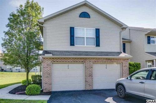 240 Osprey Ln, Hummelstown, PA 17036-8858