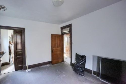 2620 California Ave, Pittsburgh PA 15212-2669 exterior