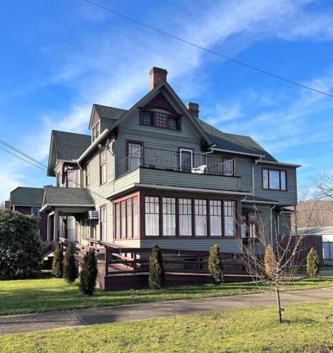 1404 Otter St, Franklin PA  16323-1218 exterior