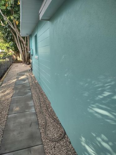 7889 64th St, Pinellas Park FL  33781-2122 exterior