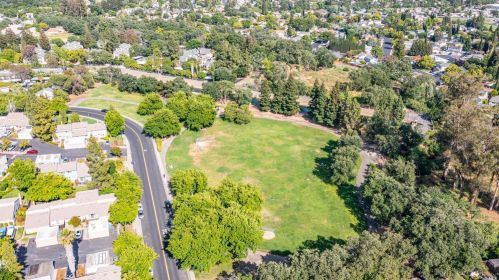 754 Tulare, Vacaville CA  95687-6250 exterior