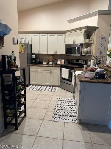 1401 14th St, Lehigh Acres FL  33972-2253 exterior