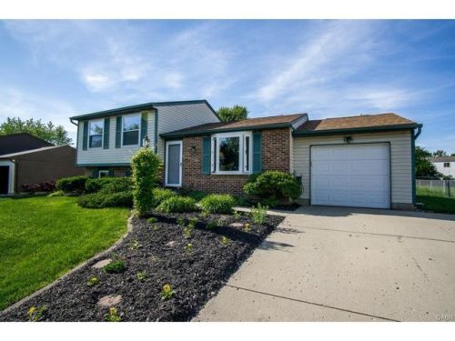 5881 Mount Royal Dr, Englewood, OH 45315-8971