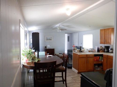 1043 Pineapple Way, Kissimmee FL 34741-6704 exterior