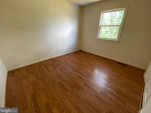805 Denton Cir, Fredericksburg VA  22401-2707 exterior