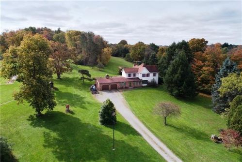124 Hy Spy Dr, Portersville, PA 16051-1827