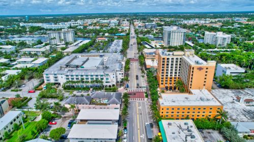 1646 3rd Ave, Delray Beach FL  33444-4117 exterior