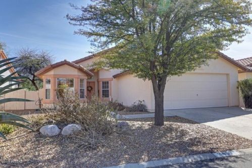 3457 Desert Bend Loop, Tucson, AZ 85742-9384