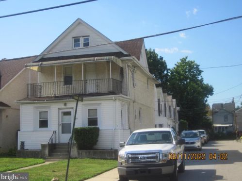 90 Greenfield Ave, Ardmore, PA 19003-1235