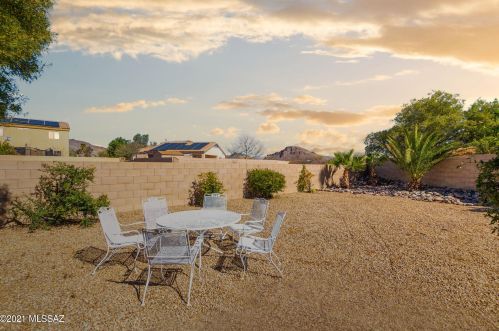 6242 Desert Laurel Ln, Tucson AZ 85757-7523 exterior