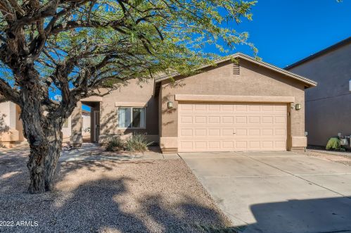 934 Cowboy Cove Trl, San Tan Valley, AZ 85143-4228