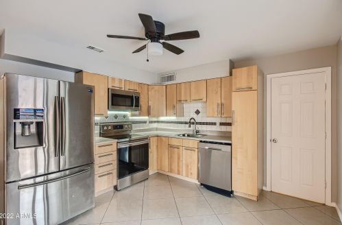 694 Erie St, Chandler AZ  85225-4724 exterior