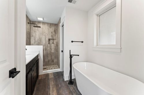 425 Blaine Ave, Canonsburg PA  15317-2107 exterior