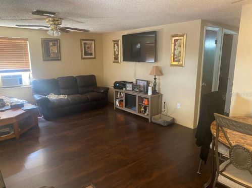 8653 Velvet Dr, Port Richey FL  34668-5538 exterior