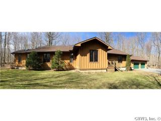 18763 Woodruff Settlement Rd, Watertown, NY 13601-5415