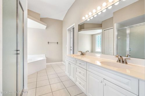 1026 Blossom Dr, Sebastian FL  32958-5110 exterior