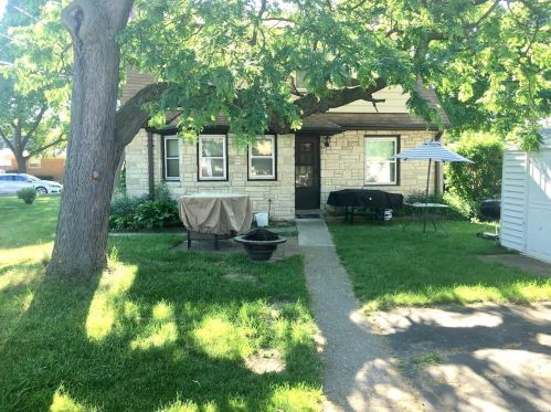 4054 71, Milwaukee WI 53220-2304 exterior