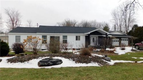 113 Lafayette Ave, Whitelaw, NY 13032-4271