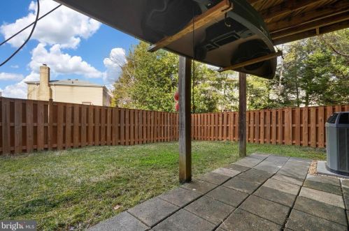 7360 Old Pohick Way, Lorton VA  22079-1564 exterior