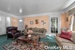 110-16 197th St, Jamaica, NY 11412-1404