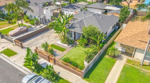 10891 Hulme Ave, Lynwood CA  90262-2231 exterior